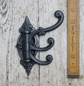 Swivel Hook Triple ALEXANDRA Cast Antique Iron 150mm