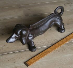 Boot Scraper DOG Dachshund style Cast Iron 300mm TBD