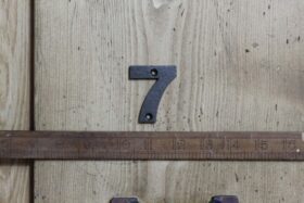 Cast Iron NUMBER 7 Cast Antique Iron H50mm