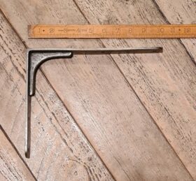 Shelf Bracket SHEFFIELD Cast Antique Iron 200mm x 250mm