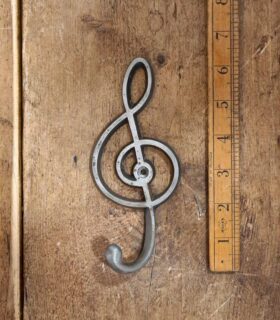 Coat Hook Single MUSIC CLEF Cast Antique Iron 70 x 160mm Alt E338